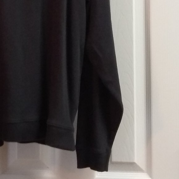 New Luxury Pima Cotton Black Polo Fleece with Leather Zip-pull Closure. - Picture 9 of 9